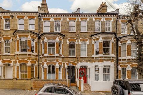 3 bedroom flat for sale, St. Luke's Avenue, London SW4