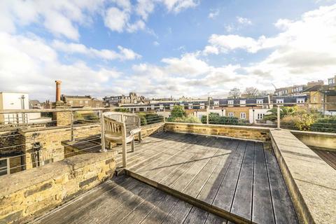 5 bedroom house for sale, Lydon Road, London SW4