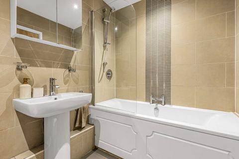 2 bedroom flat for sale, Trinity Gardens, London SW9