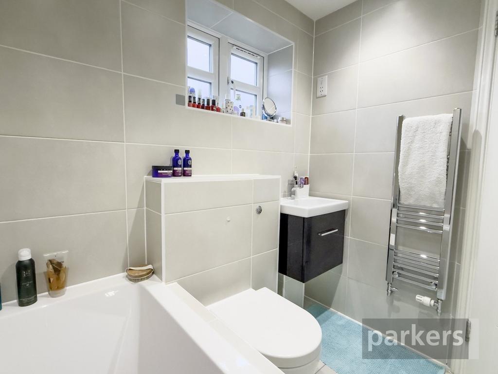 Ensuite