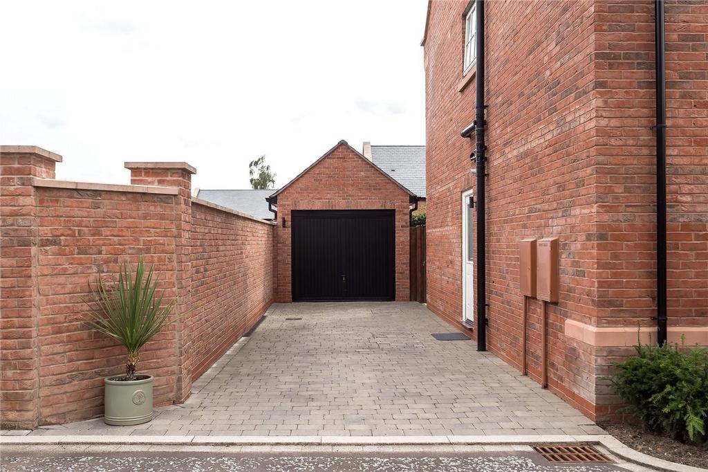 Driveway &amp; Garage