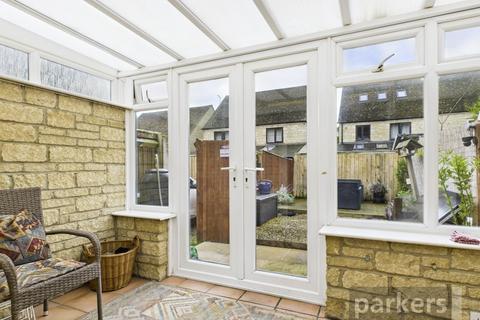 2 bedroom terraced house for sale, Stow Avenue, Witney, Oxfordshire, OX28