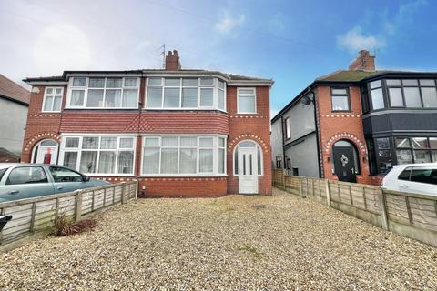 3 bedroom semi-detached house for sale, West Drive, Thornton FY5