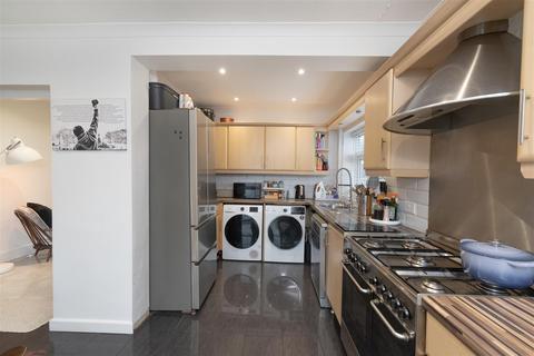 3 bedroom semi-detached house for sale, Primley Park Lane, Leeds LS17