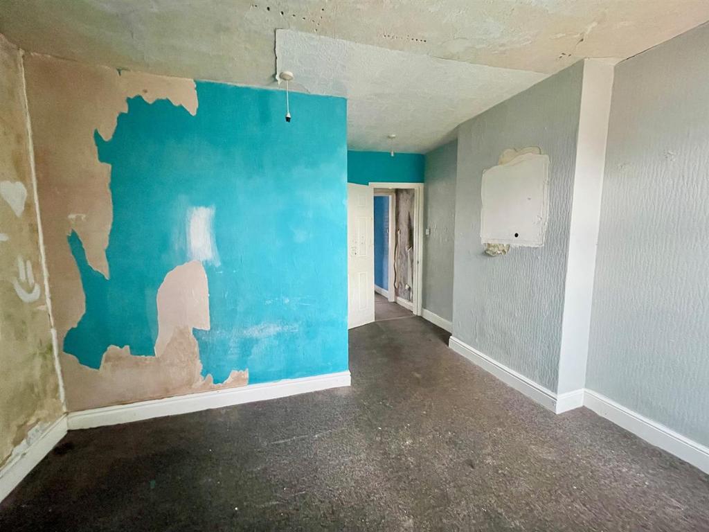 Bedroom 2.jpg