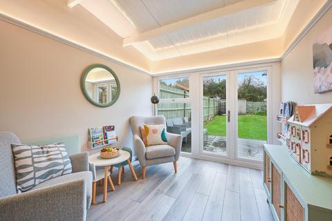 3 bedroom house for sale, Stoneleigh Avenue, Worcester Park