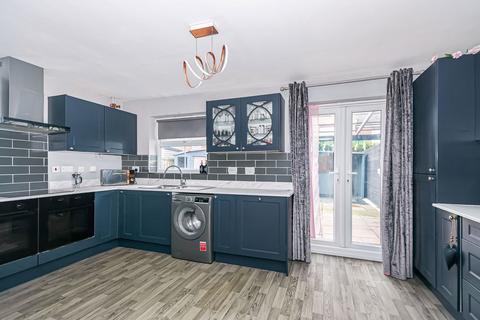 undefined, Cygnet Close, Hornsea HU18