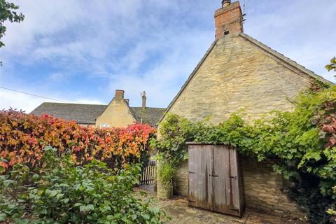 2 bedroom semi-detached house for sale, Cheyne Lane, Bampton, Oxfordshire, OX18