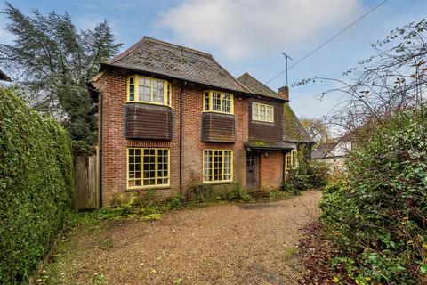 5 bedroom detached house for sale, Church Way, Oxted