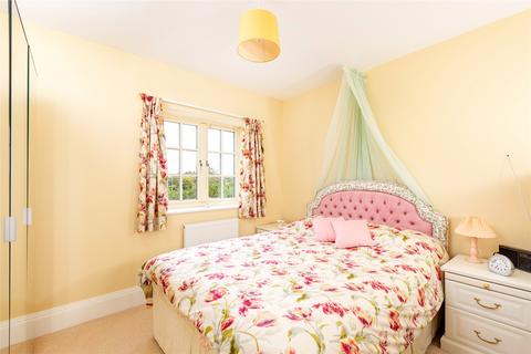 3 bedroom detached house for sale, Mobbs Close, Olney, Buckinghamshire, MK46