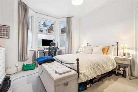 2 bedroom apartment for sale, Barmouth Road, SW18