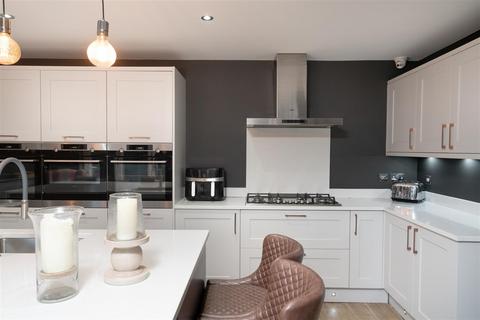 undefined, Millstone Close, Ilkley LS29