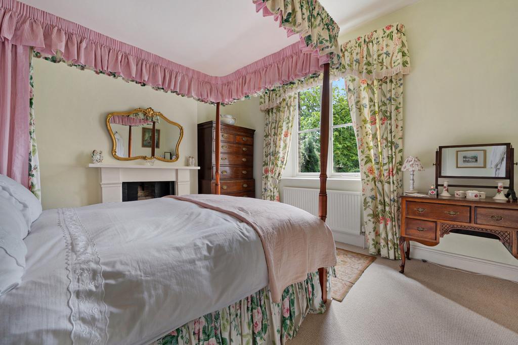 Bedroom Seven