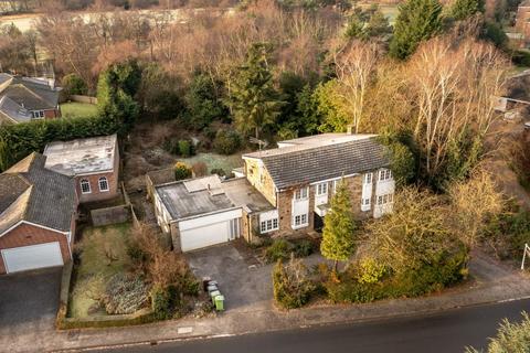 5 bedroom detached house for sale, Sandmoor Lane, Leeds LS17