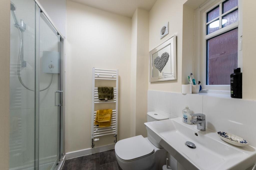 70 Hazelhurst Way-018.jpg
