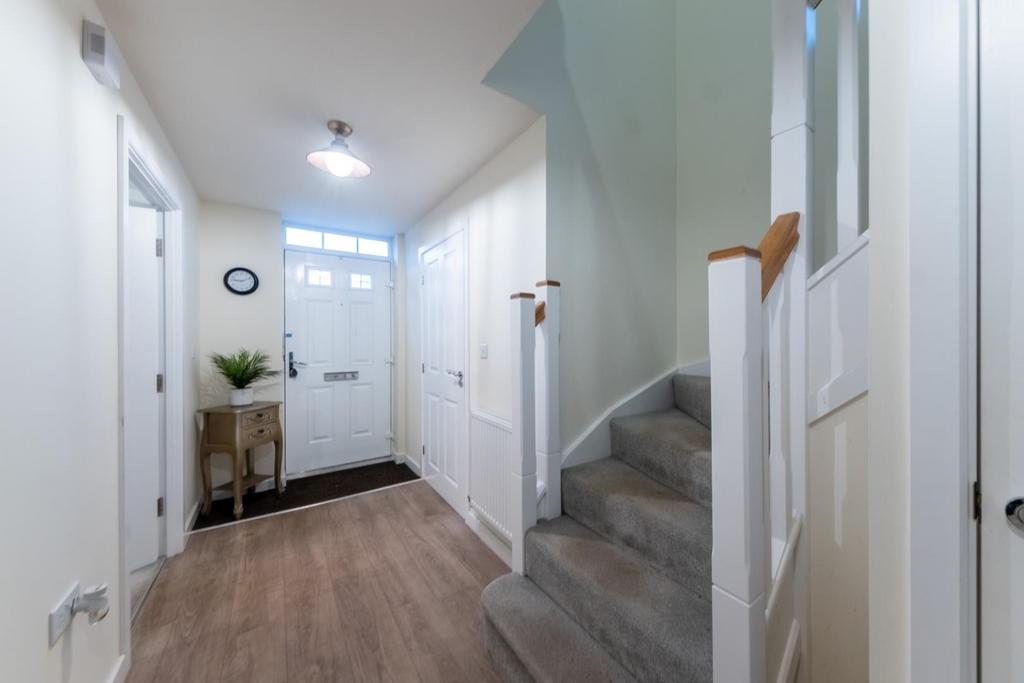 70 Hazelhurst Way-014.jpg