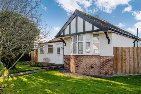 2 bedroom detached house for sale, Firswood Avenue, Ewell