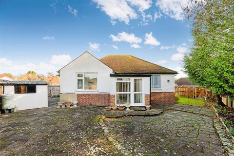 2 bedroom detached house for sale, Firswood Avenue, Ewell