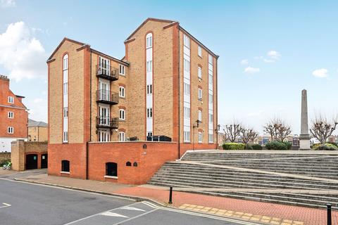 2 bedroom property for sale, Rotherhithe Street, Codrington Court, SE16