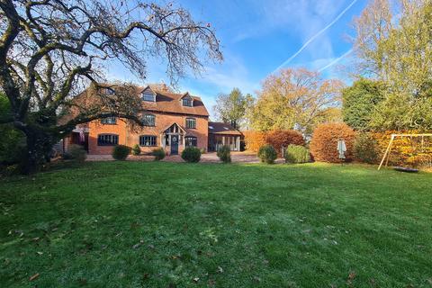 4 bedroom detached house for sale, Hob Lane, Balsall Common CV7