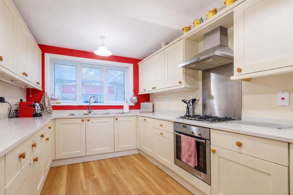 Kitchen 1.png