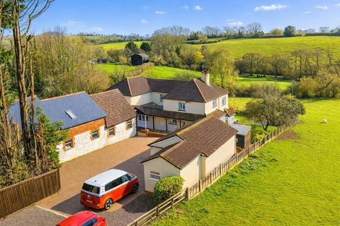 6 bedroom detached house for sale, Chepstow Road, Newport NP18