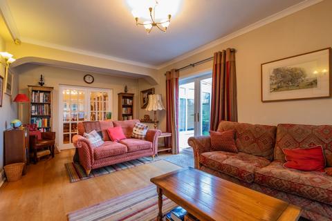 6 bedroom detached house for sale, Chepstow Road, Newport NP18