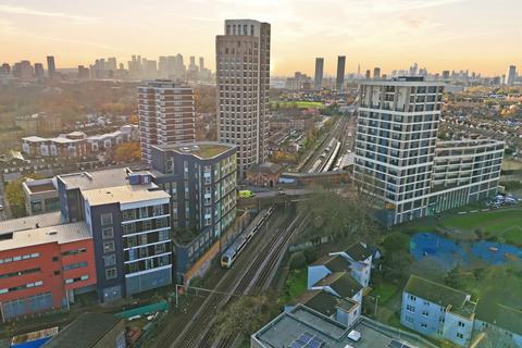 3 bedroom flat for sale, New Willow House, 210 Plaistow Road, London, E13