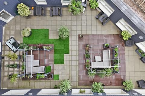 3 bedroom flat for sale, New Willow House, 210 Plaistow Road, London, E13