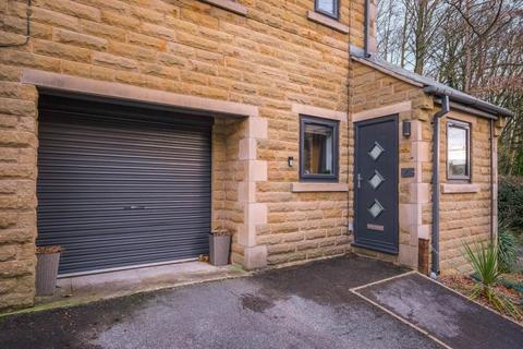 3 bedroom townhouse for sale, Ridings Fields, Holmfirth HD9