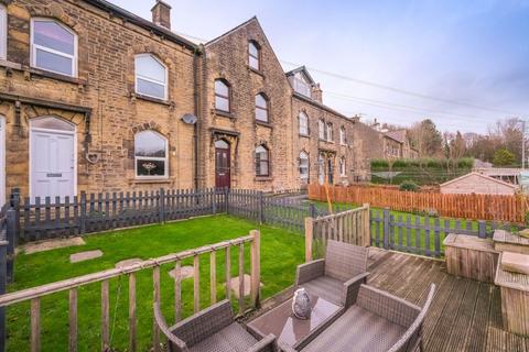 4 bedroom terraced house for sale, Grasmere Road, Holmfirth HD9