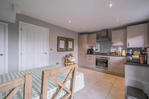 3 bedroom detached house for sale, Helme Lane, Holmfirth HD9