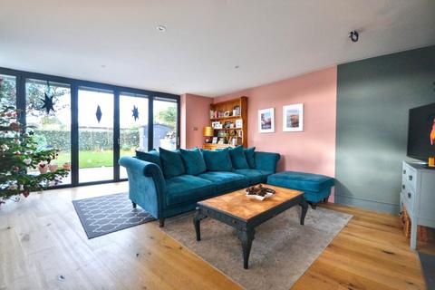 4 bedroom detached house for sale, Boon Street, Eckington, Worcestershire