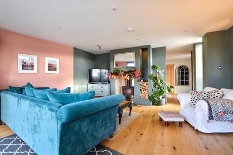 4 bedroom detached house for sale, Boon Street, Eckington, Worcestershire