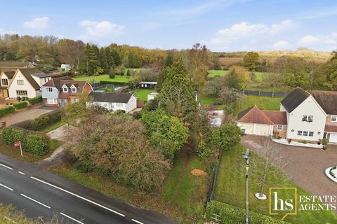 4 bedroom detached house for sale, Chelmsford Road, Bishop`s Stortford CM22
