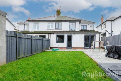 undefined, Llanishen, Cardiff CF14