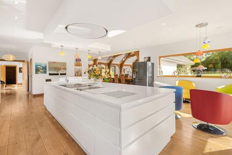 6 bedroom detached house for sale, Dunmow CM6