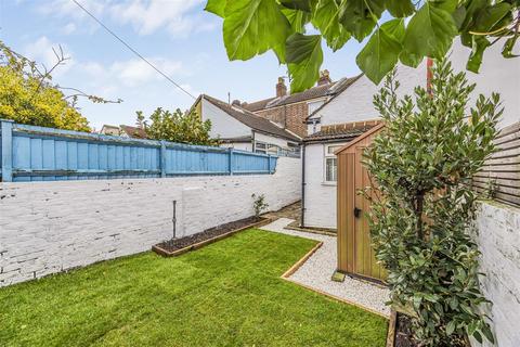 2 bedroom terraced house for sale, Landguard Road, Southsea PO4