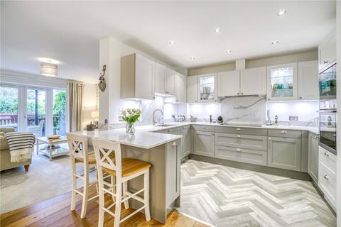 2 bedroom apartment for sale, Haven Road, Canford Cliffs, Poole, Dorset, BH13
