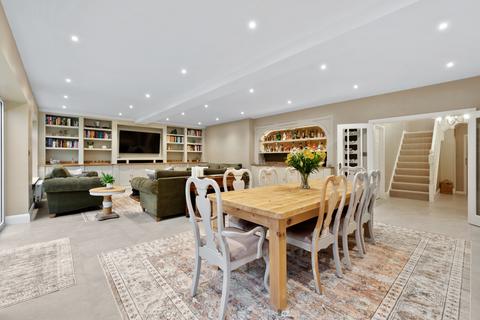 5 bedroom detached house for sale, Holly Road North, Wilmslow, Cheshire, SK9