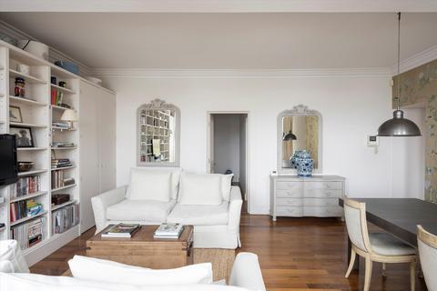 2 bedroom flat for sale, Chepstow Place, Notting Hill, London, W2
