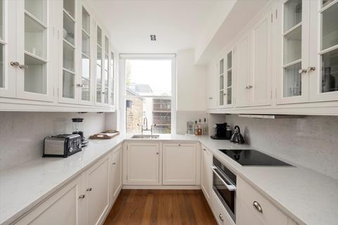 2 bedroom flat for sale, Chepstow Place, Notting Hill, London, W2