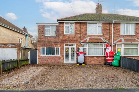 4 bedroom semi-detached house for sale, Mount Pleasant, Lowestoft