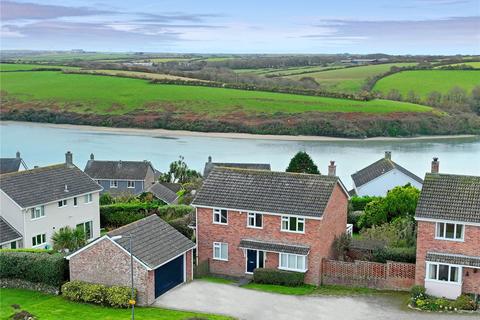 4 bedroom detached house for sale, Penmere Drive, Newquay, TR7