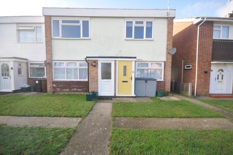2 bedroom maisonette to rent, Waveney Drive, Chelmsford, Essex