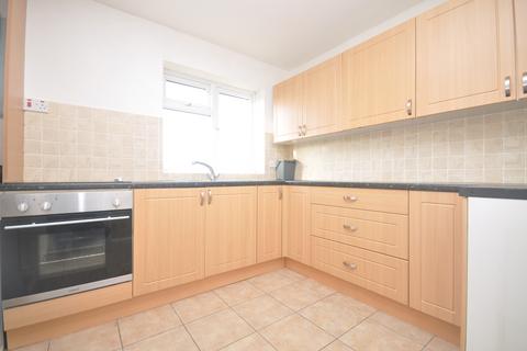 2 bedroom maisonette to rent, Waveney Drive, Chelmsford, Essex