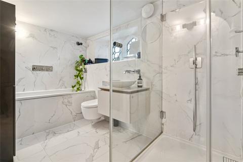 2 bedroom apartment for sale, Holt Gardens, SW17