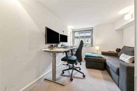 2 bedroom apartment for sale, Holt Gardens, SW17