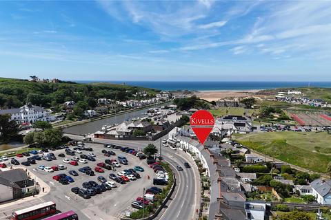 3 bedroom end of terrace house for sale, The Crescent, Cornwall EX23