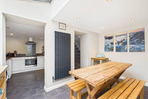 3 bedroom end of terrace house for sale, The Crescent, Cornwall EX23